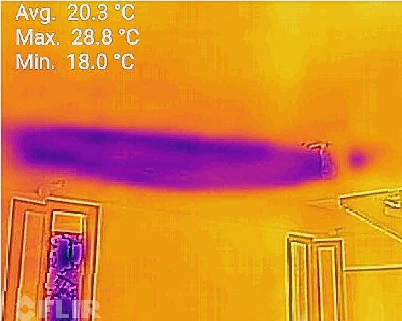 Filtración de agua vista con la cámara termográfica.